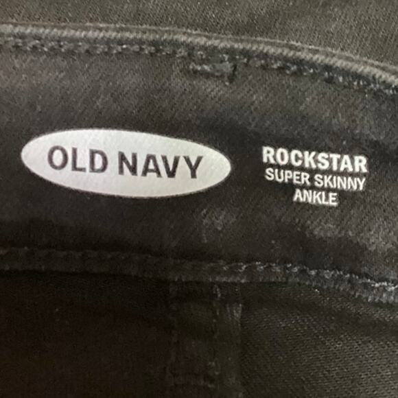 Old Navy Rockstar Black Super Skinny Mid Rise Distressed Ankle Denim Jeans Sz 10 - Picture 4 of 5